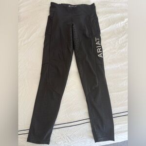 Ariat EOS full seat silicone breeches/legging
Size M